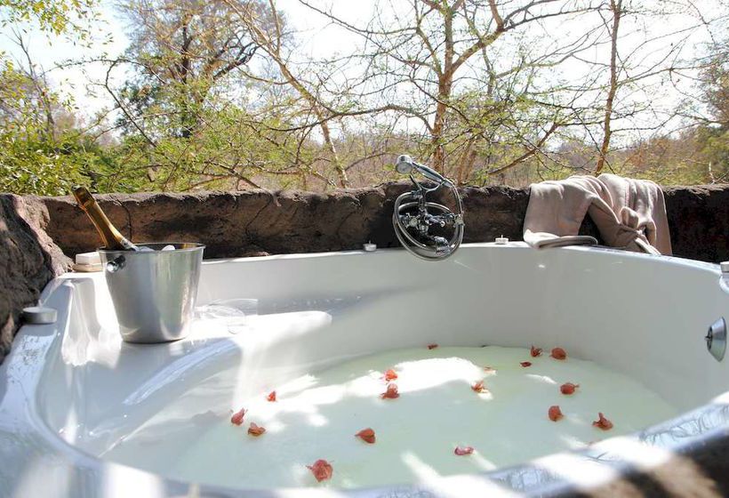 ホテル Chapungu Luxury Tented Camp