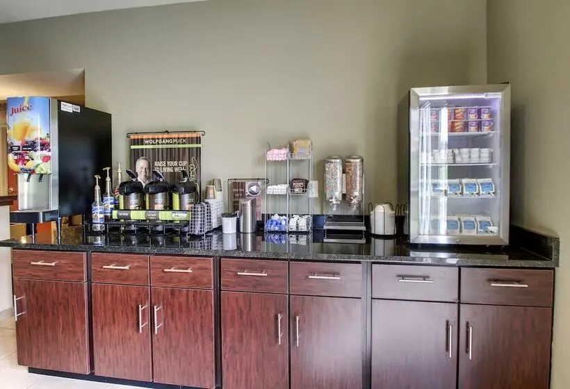 ホテル Cobblestone Inn & Suites Avoca