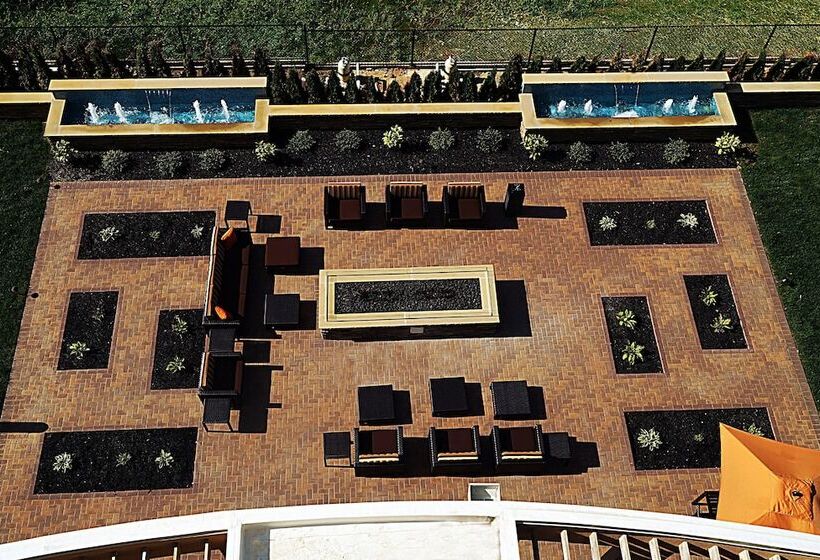 בית מלון כפרי Courtyard Philadelphia Bensalem