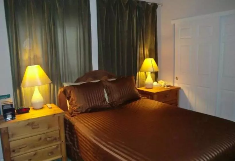هتل Creekside Inn & Resort