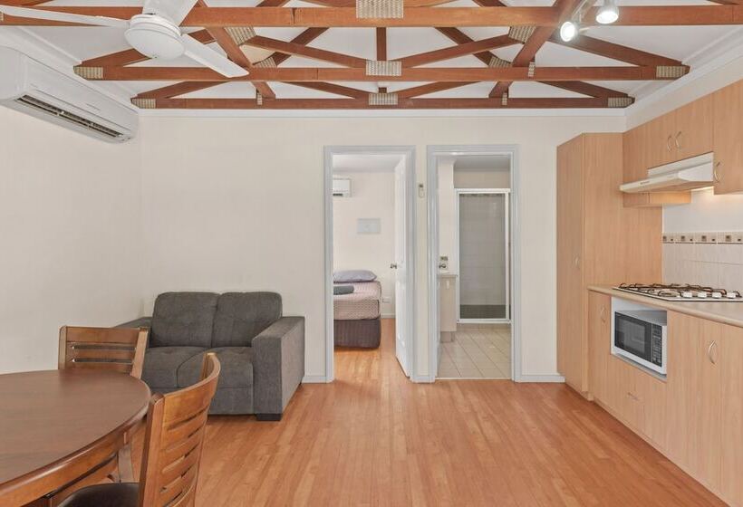 Hotel Discovery Parks  Lake Kununurra