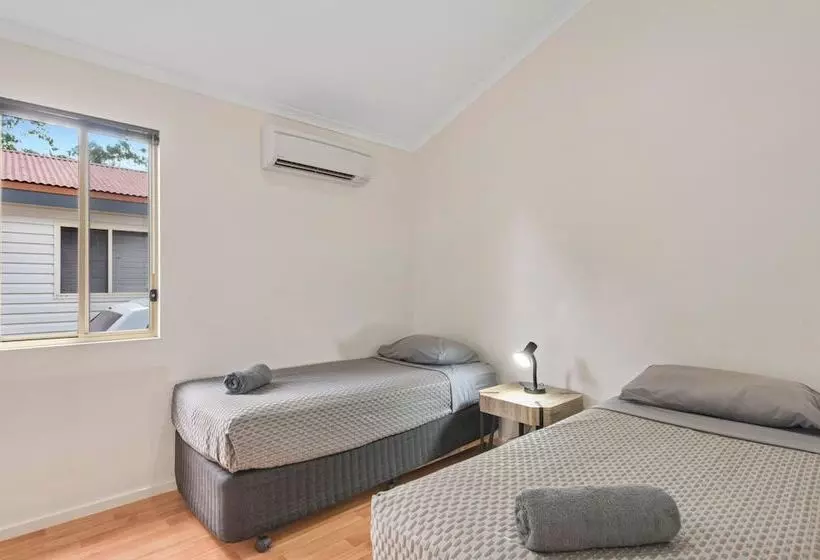 هتل Discovery Parks Lake Kununurra