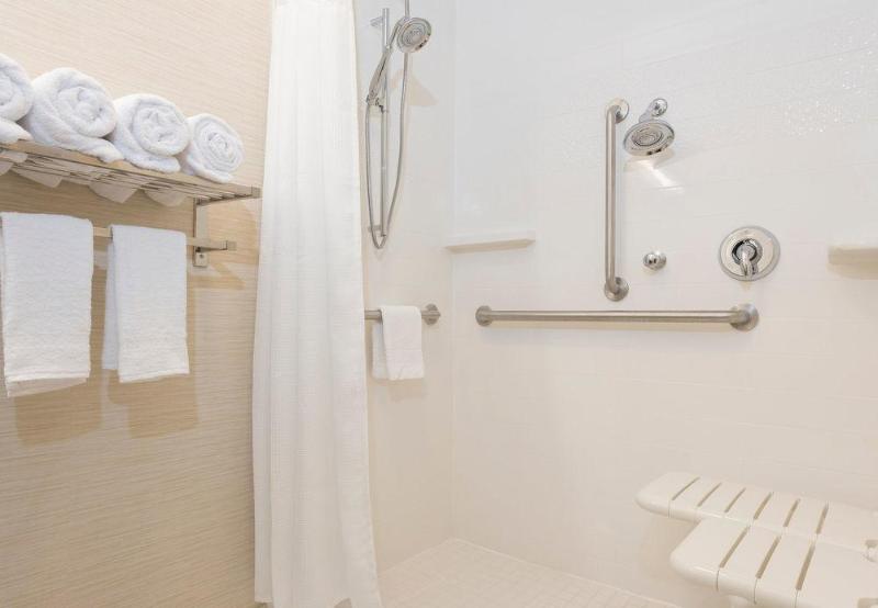 فندق Fairfield Inn & Suites By Marriott Fredericksburg Texas