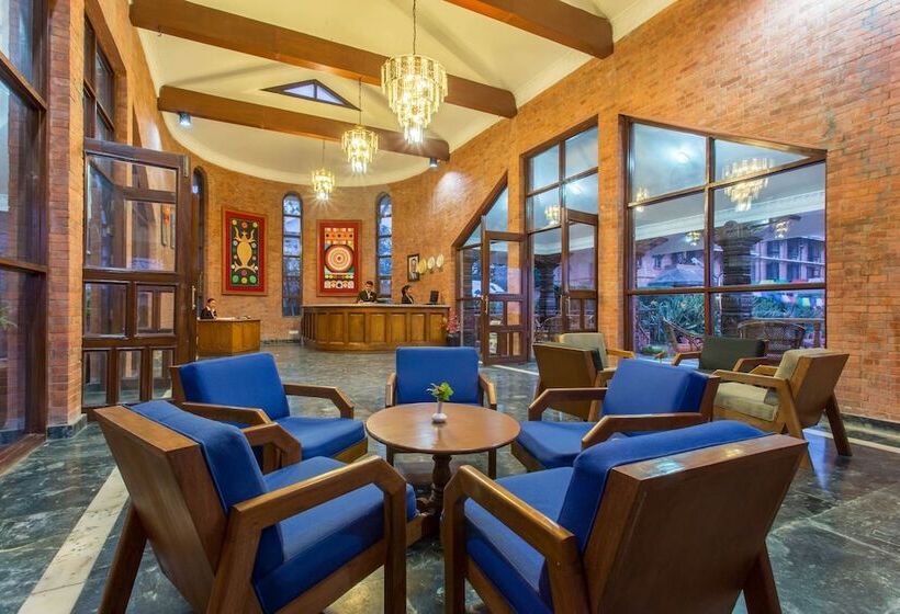 هتل Godavari Village Resort