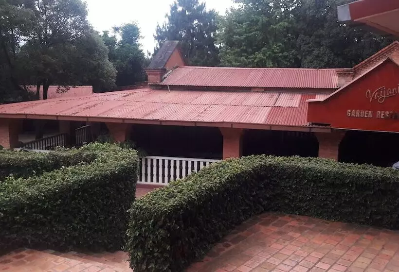 هتل Godavari Village Resort