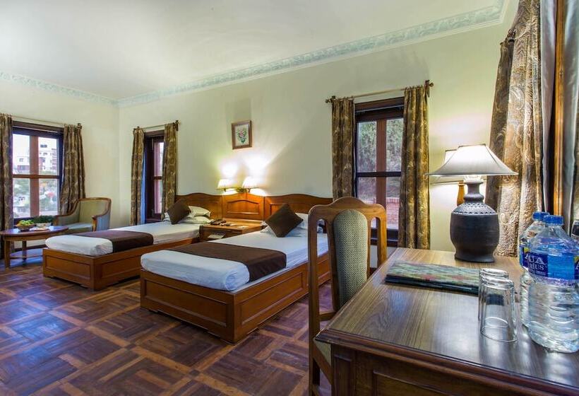 هتل Godavari Village Resort