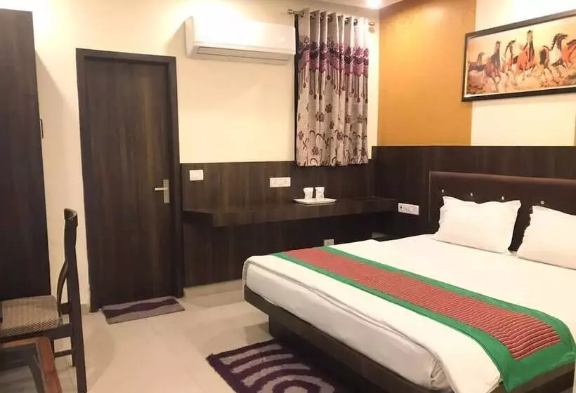 호텔 Cottage Ganga Inn