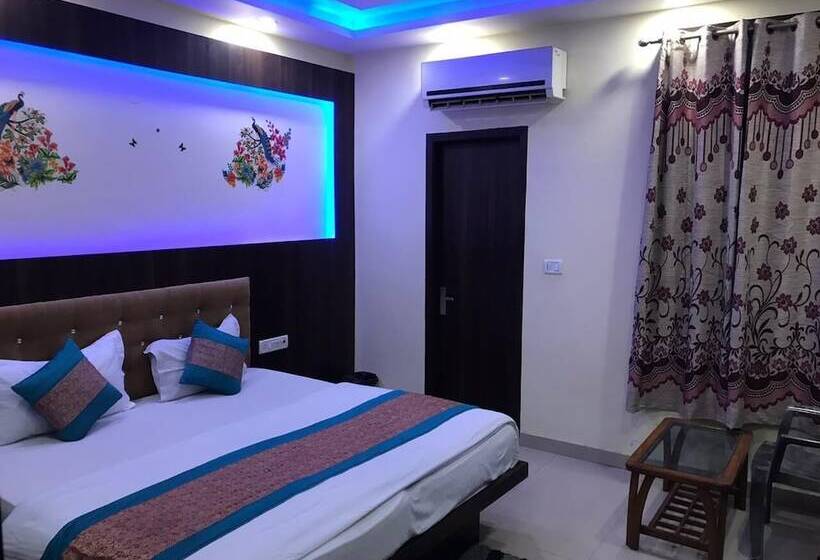 호텔 Cottage Ganga Inn