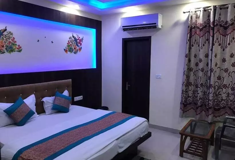 호텔 Cottage Ganga Inn