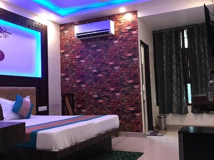 호텔 Cottage Ganga Inn