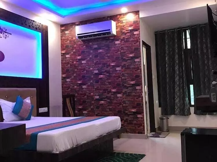 호텔 Cottage Ganga Inn