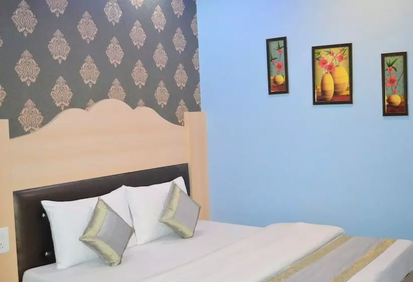 호텔 Cottage Ganga Inn