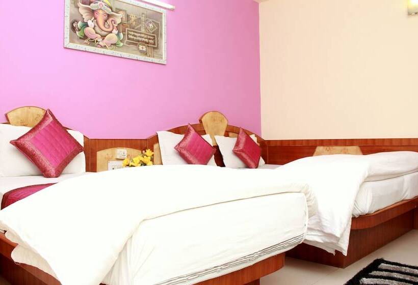 호텔 Cottage Ganga Inn