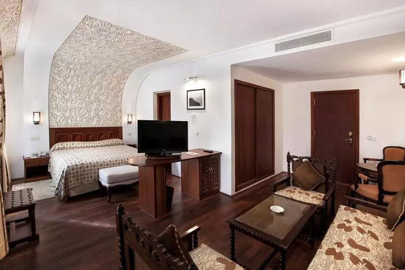 Grand Hotel Villa De France