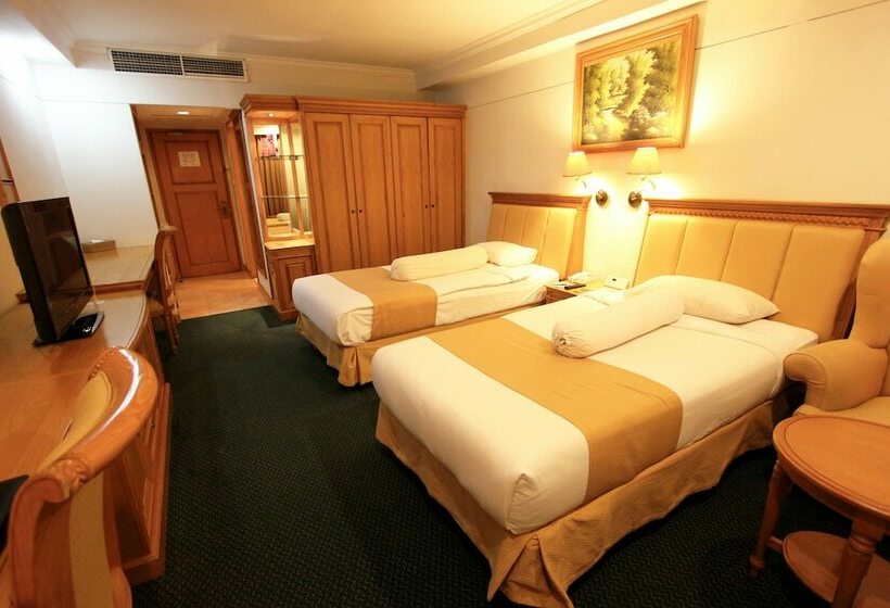 فندق Harmoni Suites