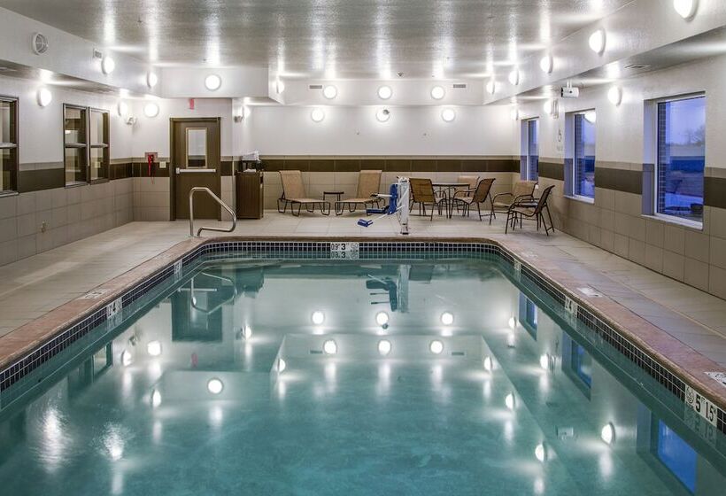 酒店 Holiday Inn Express & Suites Nevada, An Ihg