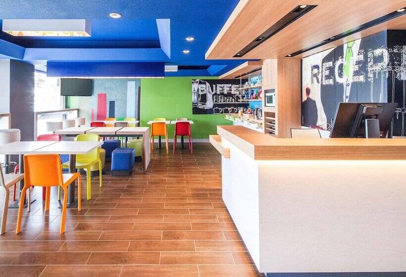 ホテル Ibis Budget Dandenong