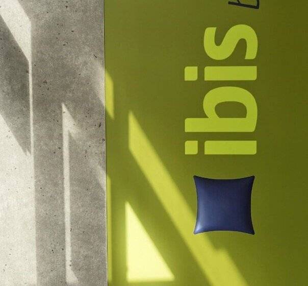 ホテル Ibis Budget Dandenong