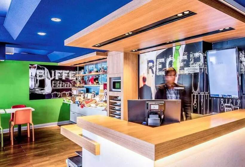 בית מלון כפרי Ibis Budget Dandenong