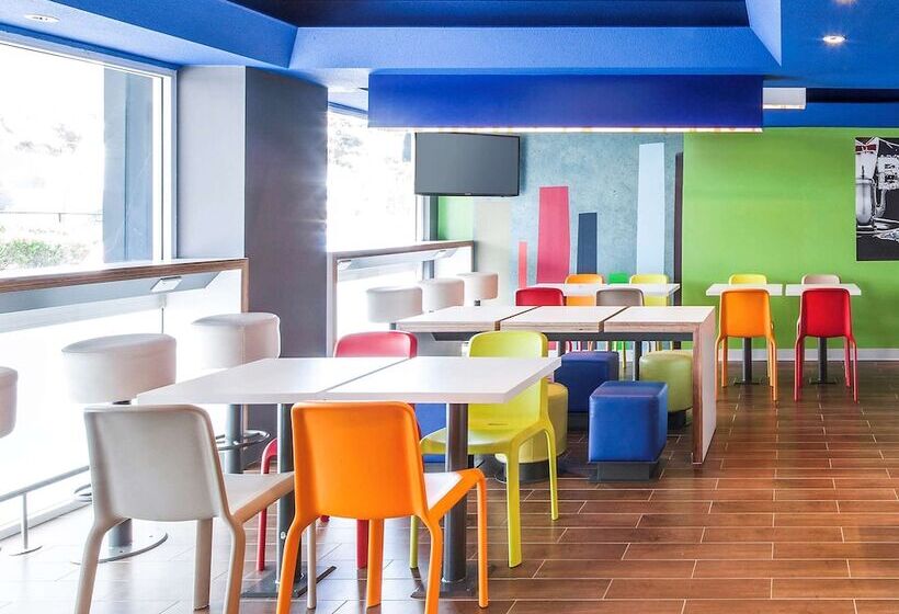 ホテル Ibis Budget Dandenong