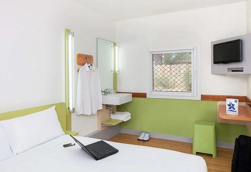 ホテル Ibis Budget Dandenong