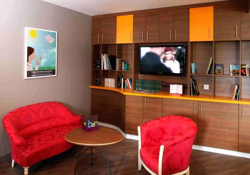 Hotel Ibis Styles Gien