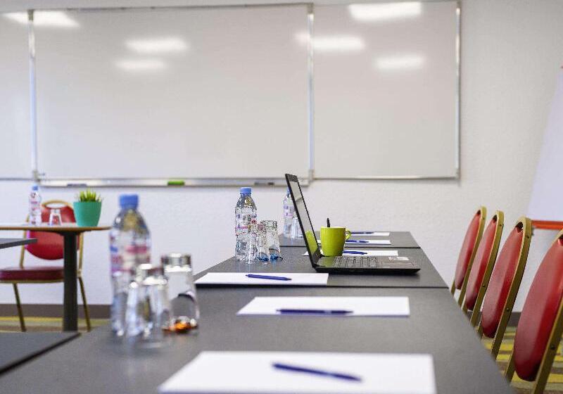 Hotel Ibis Styles Gien