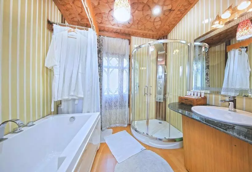 ホテル Kolu Group Of Houseboats