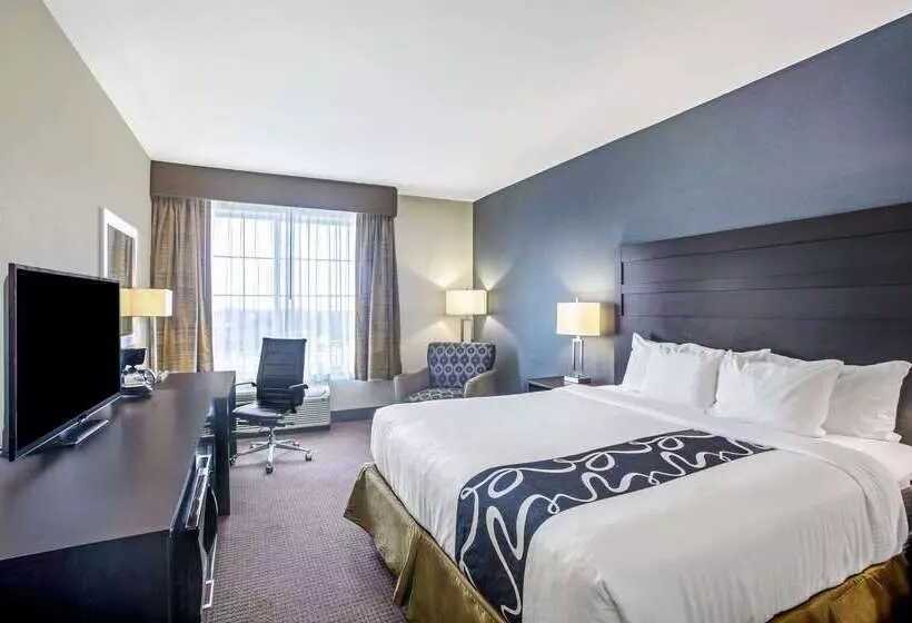 Hotelli La Quinta By Wyndham Karnes City   Kenedy