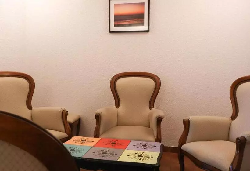 בית מלון כפרי Rinascitel Larmor Plage