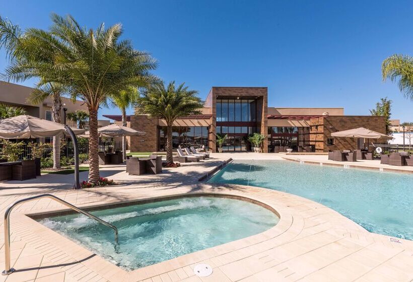 فندق Magic Village Yards, Trademark Collection By Wyndham