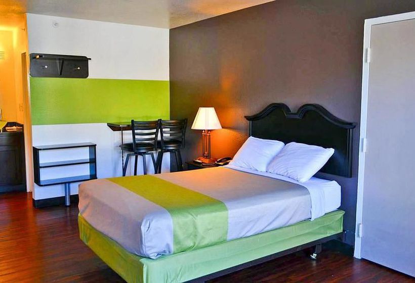 فندق Studio 6 Rome  Skytop