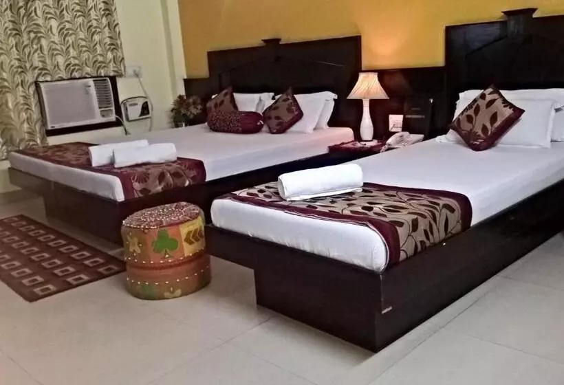 호텔 Su Shree Continental 5 Minutes Walk From New Delhi Railway Station