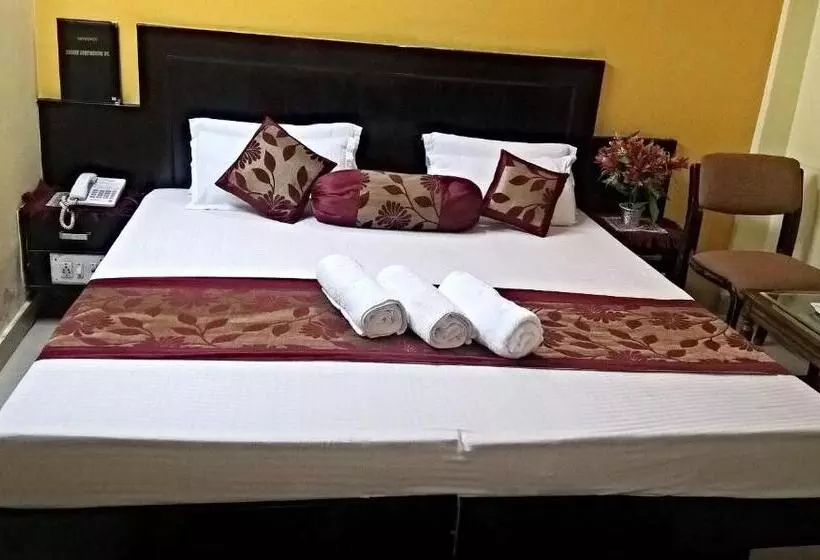 호텔 Su Shree Continental 5 Minutes Walk From New Delhi Railway Station