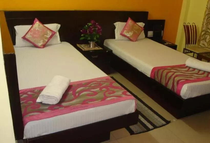 호텔 Su Shree Continental 5 Minutes Walk From New Delhi Railway Station
