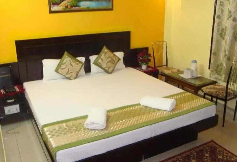 호텔 Su Shree Continental 5 Minutes Walk From New Delhi Railway Station