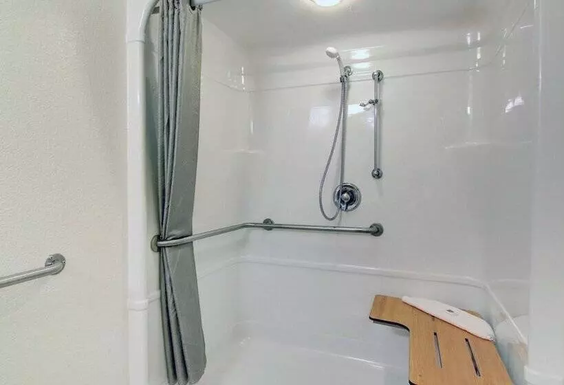 Motel 6 Altoona, Ia  Des Moines East