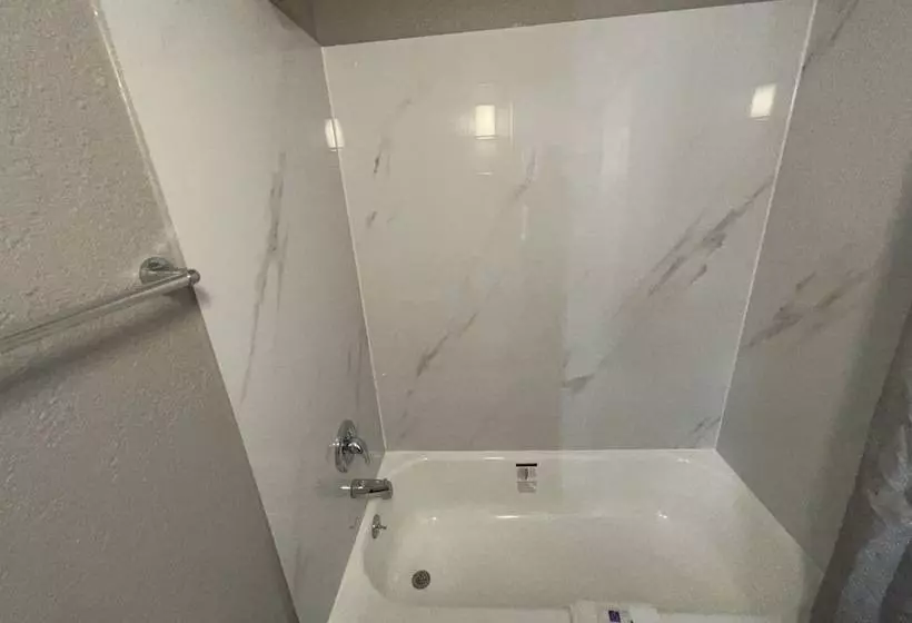 Motel 6 Altoona, Ia  Des Moines East