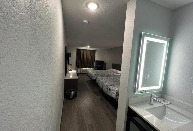 Motel 6 Altoona, Ia  Des Moines East