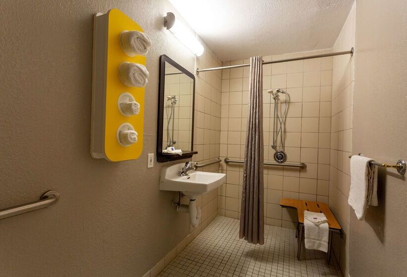 Motel 6camp Springs, Dc  South Camp Springs