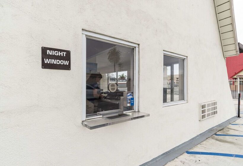 Motel 6long Beach, Ca  International City