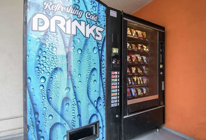 Motel 6long Beach, Ca  International City