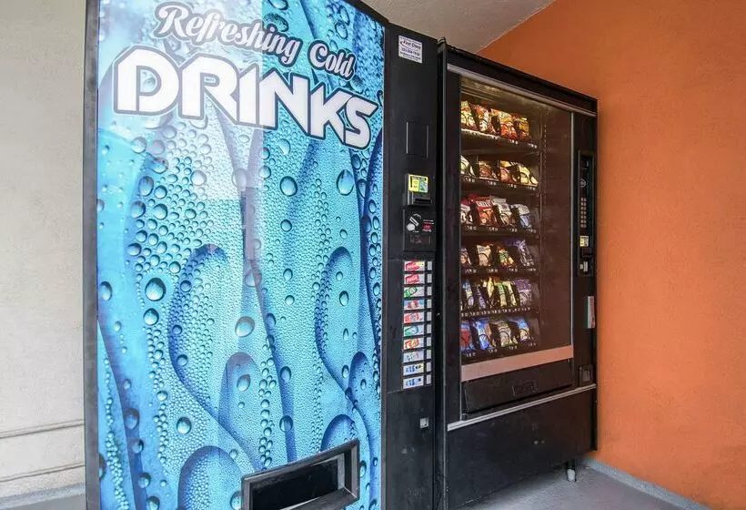 Motel 6long Beach, Ca  International City