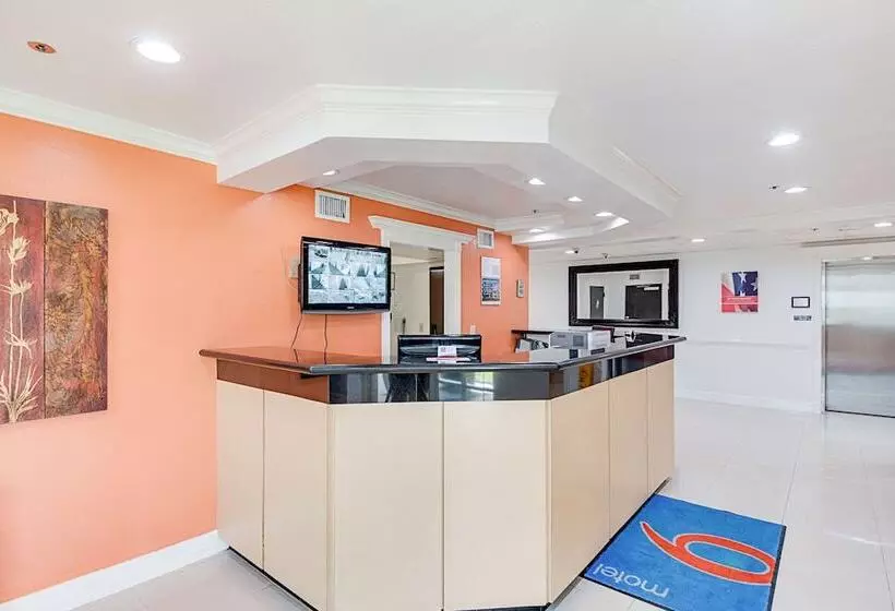 Motel 6mcallen, Tx East