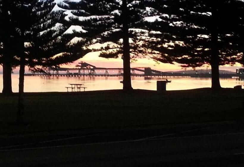 מוטל Grand Tasman