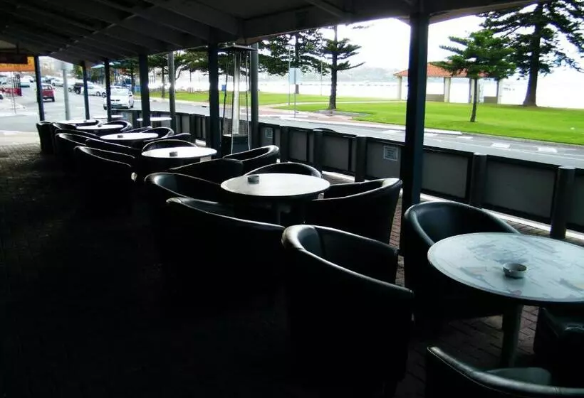 مُتل Grand Tasman