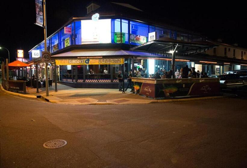 מוטל Grand Tasman