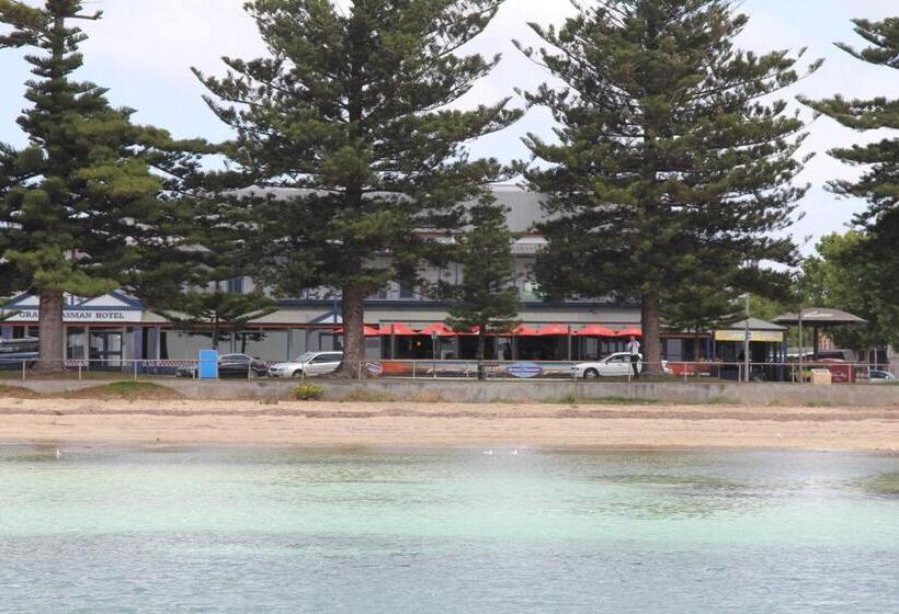 מוטל Grand Tasman