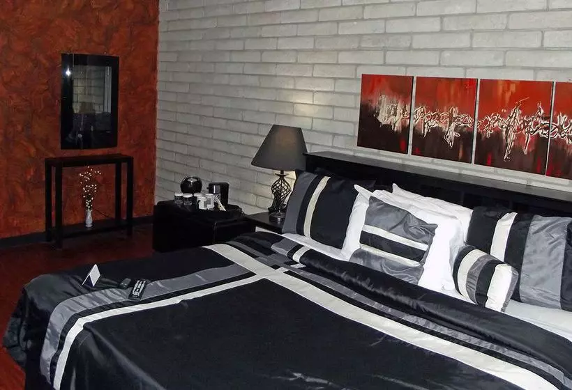 مُتل Greystone Inn