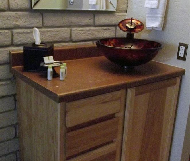 فندق على الطريق Greystone Inn